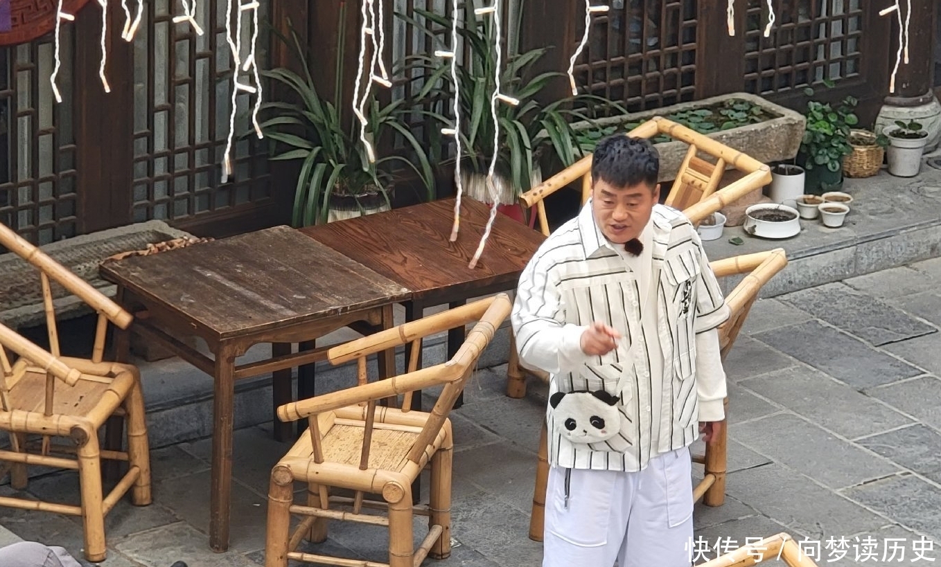 周云鹏|《德云斗笑社2》开录,开心麻花赵家班也没闲着,团综春天来了?