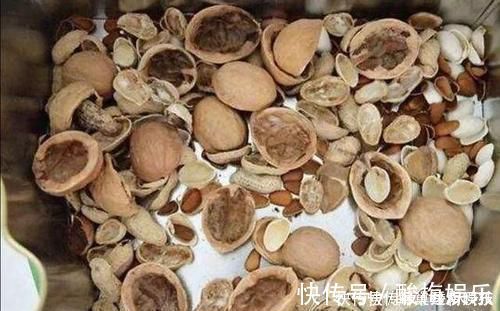 爆盆|家家都有的垃圾，抓一把掺盆里，养花十年不烂根，开花爆盆挡不住