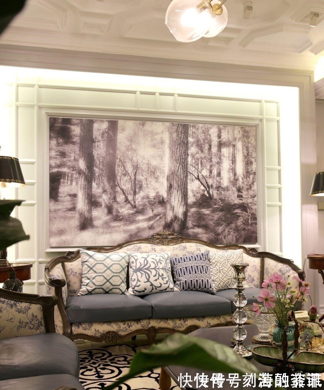 审美|大胆运用色彩的家居空间,每一个房间都独具特色,审美真是独特!