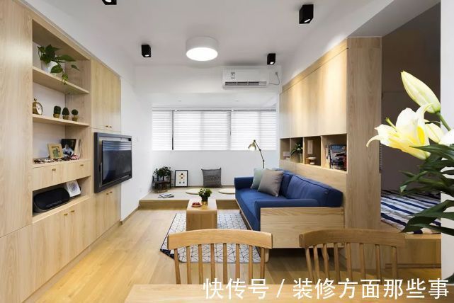 客厅|阳台还在装推拉门?现在流行这样设计,面积大不止一点点!