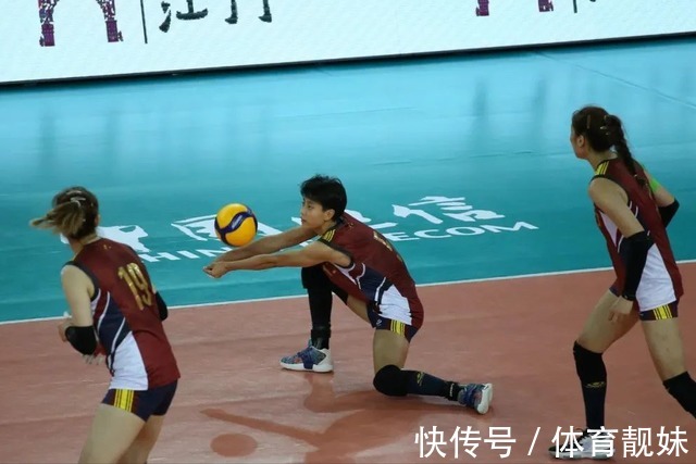 天津女排|女排全錦賽積分排名！黑馬意外連勝領跑，聯(lián)賽前冠軍一勝難求墊底