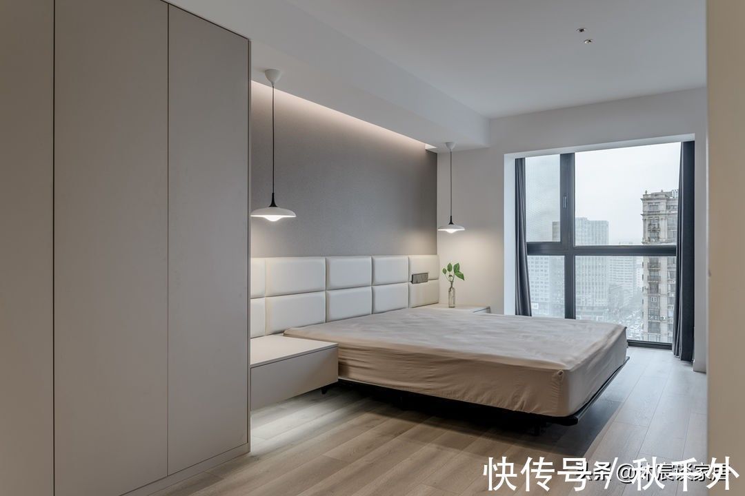 沐宸|越来越多年轻人选择客厅不装电视,还真别说,这样的家出彩又实用