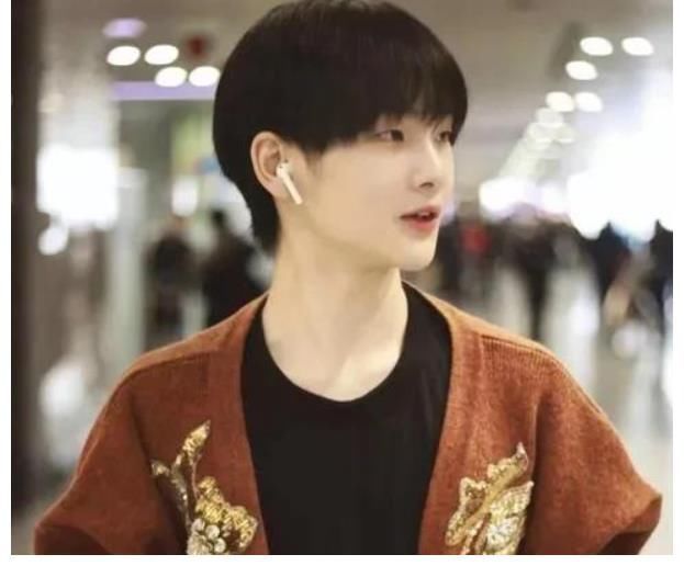 一剪没,周震南上《快本》镜头被删,搭档周雨彤受牵连