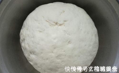 馅料|秋天,南瓜红薯靠边站,用此菜烙馅饼最香,5毛钱一斤,别不懂吃