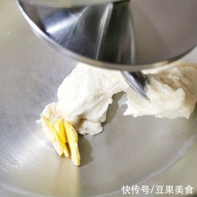 窝蜂|红丝绒渐变色吐司