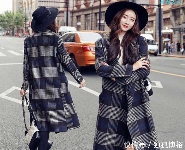 格子|发现:焦糖色早过时,现主流森系大衣+赫本裙,保暖清新巨减龄