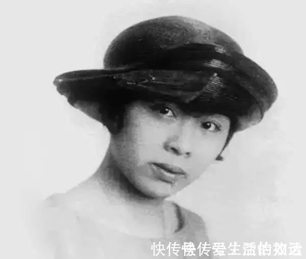 墓地@陆小曼与林徽因墓地的区别:一个无人问津,一个万人送花