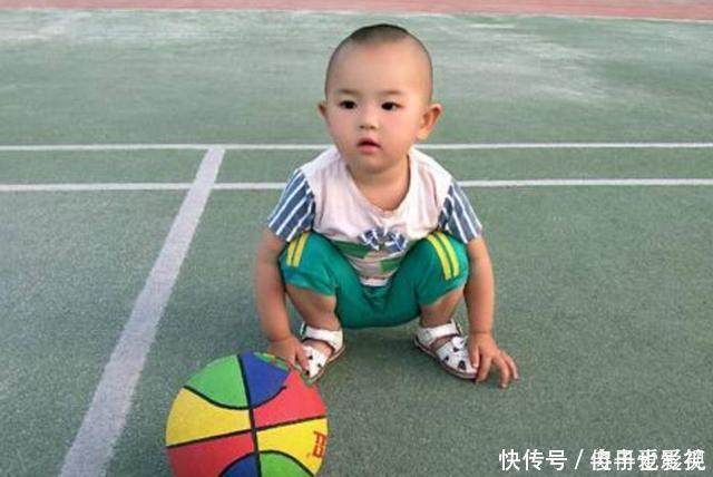 脚长|孩子腿部有这种特征,是“大长腿”预兆,身高往往“后发制人”