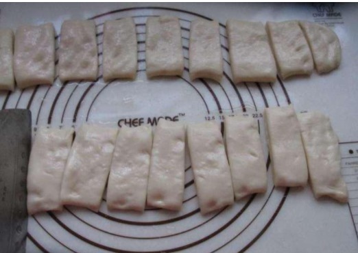 学会这样炸油条,你就可以开店了,外酥里嫩,太好吃