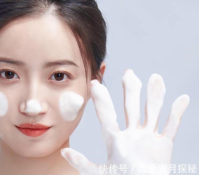 清洁 美姐小课堂|避开护肤陷阱,你还在做无效护肤吗!