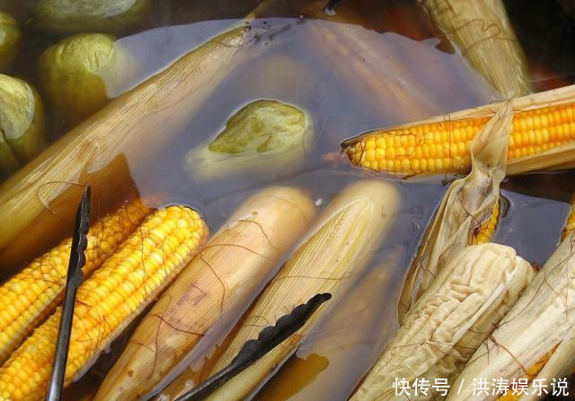 实用|8月趁鲜玉米便宜多囤点!教你个保鲜方法,放1年也鲜嫩,很实用