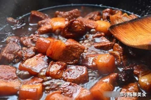 减肥|红烧肉时，别再放八角和桂皮了！放这2样炖才香，减肥也要吃一顿