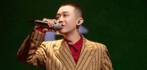 哥哥们|陈小春,谢谢你让观众明白了为什么说唱歌手跳舞会被diss