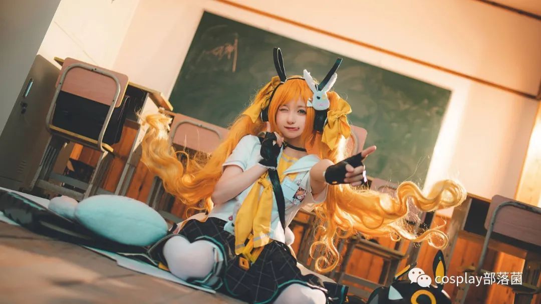 王者荣耀|cos:王者荣耀安琪拉时之奇旅cos正片@咕噜宝