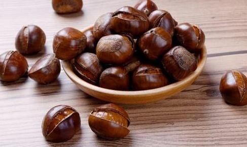 糖尿病患者可以吃的坚果,但是也不可以吃太多!