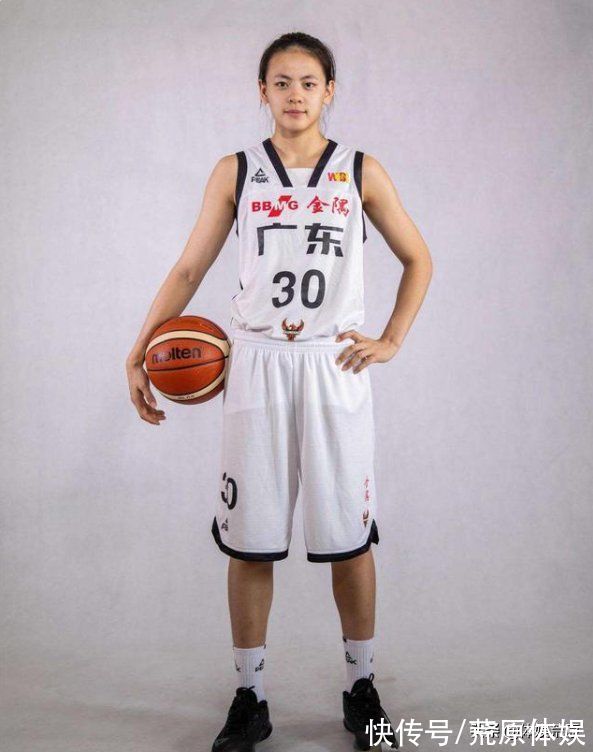 福建隊|WCBA：楊舒予5連勝晉級季后賽，隊友7中7，張綺芳20+11+8表現(xiàn)全面