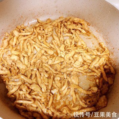 肉丝|周末超美味的鱼香肉丝来袭,还不快吃