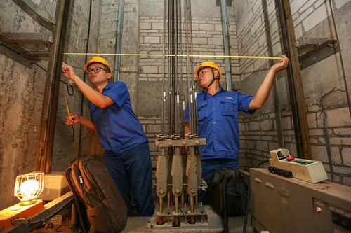 业主们|5年后,楼梯房和电梯房哪个更保值,新规下,答案一目了然