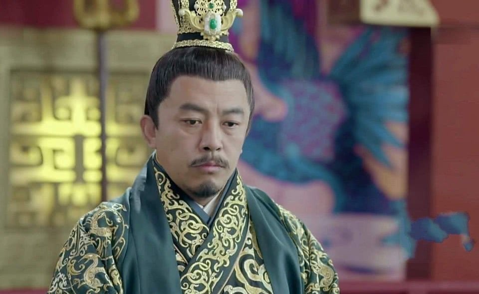 周平王|为什么周平王只是迁了一下都,周天子就开始被诸侯吊打?