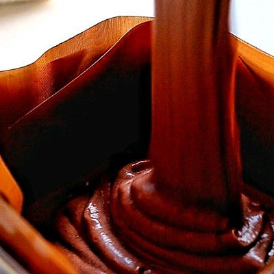 巧克力草莓蛋糕