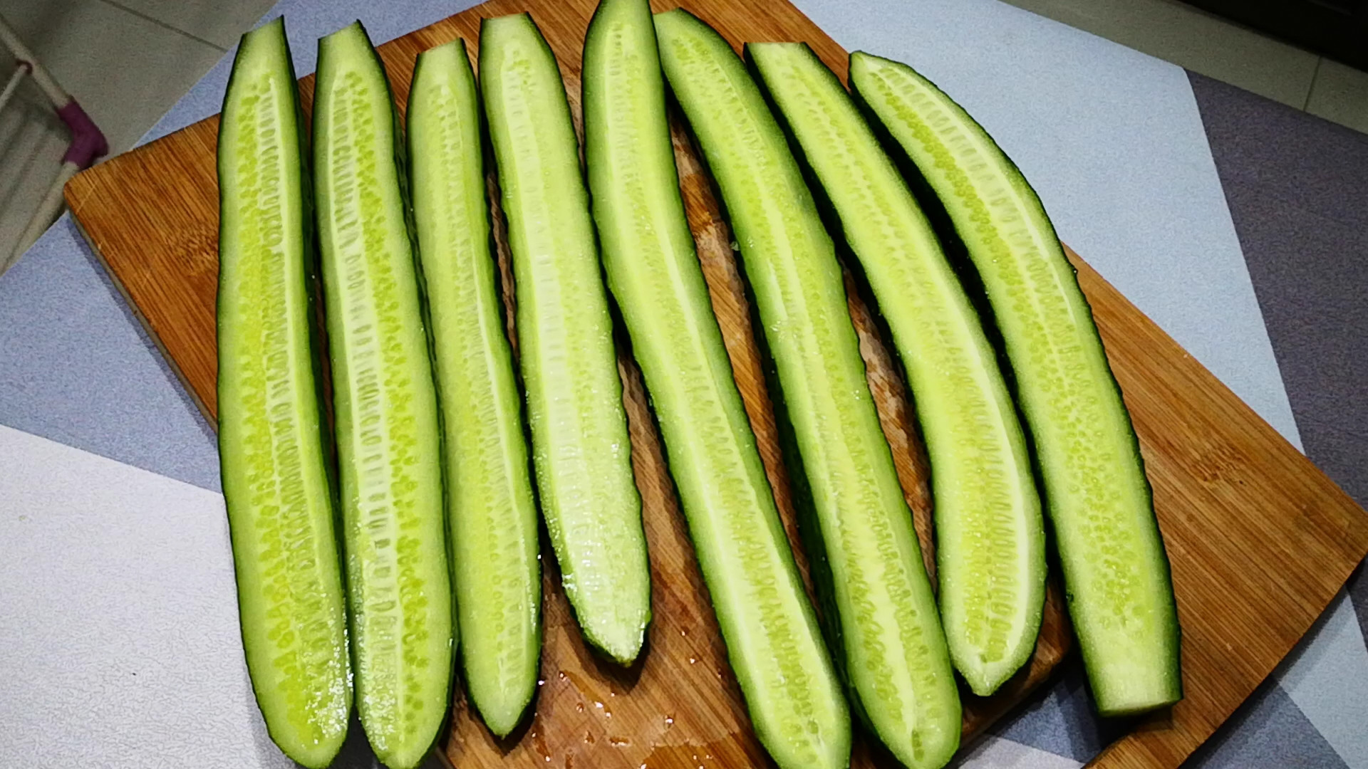 晾晒|私藏30年腌黄瓜的经验和秘方，清新爽口，3个小时就能吃，真香啊