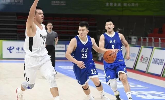 常林|15+2！北京男篮无缘4强，20岁小将成唯一惊喜，秦晓雯重点培养