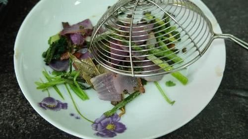 老师傅用了一辈子的辣椒油“秘方”,怪不得那么香,长知识了