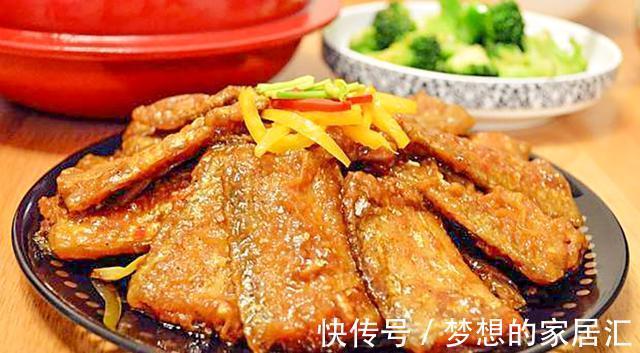 带鱼|炖鱼时，有人加料酒，有人加醋，全不对，教你正确做法，超美味