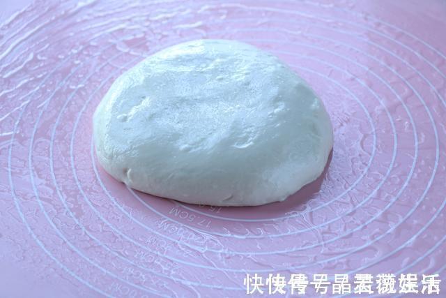 做法|面粉就爱这么吃，不揉面不发面，做法特简单，每周必吃2次才解馋
