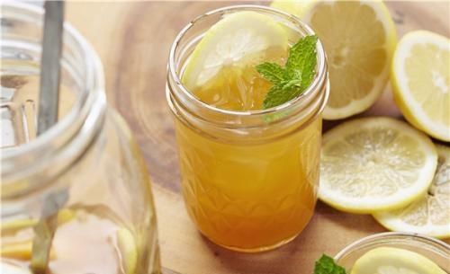 檸檬口感酸甜，除了美白養顏，還有很多你不知道的功效！速看！