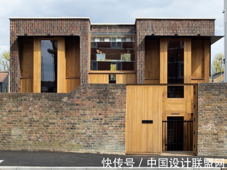 现代家庭|英国历史悠久的砖住宅改造