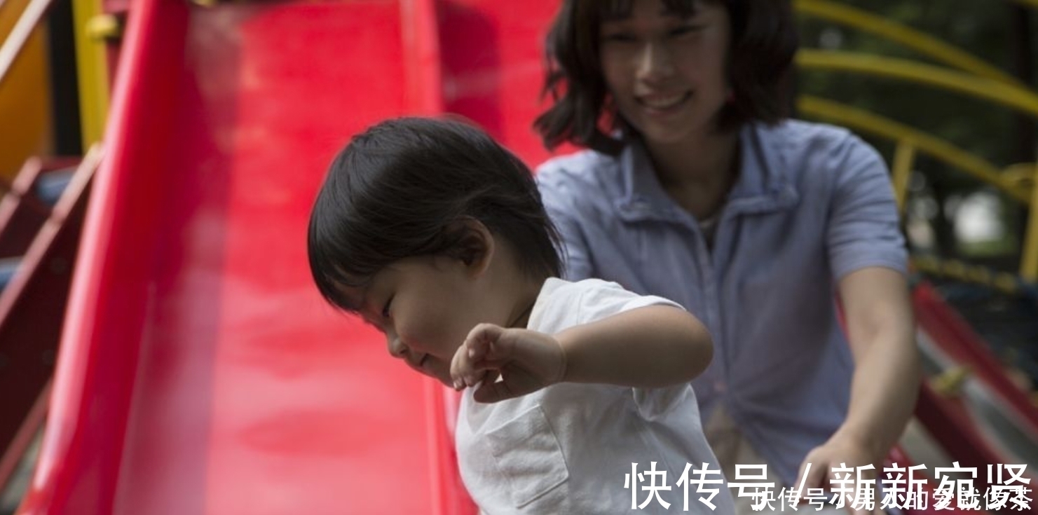 二胎|“鸟脸”妈妈执意生“二胎”,产下孩子容貌引争议,如今后悔了!