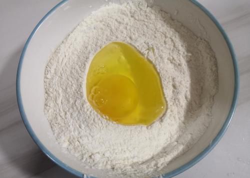 这道菜，年夜饭上每年都得有，寓意团圆，外酥内香，全家都爱吃