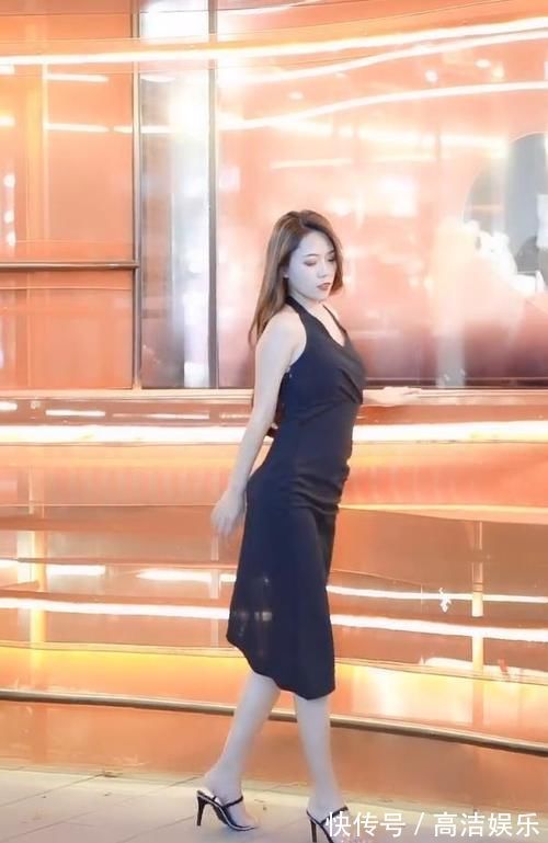 紧凑 设计紧凑的黑色礼服裙,穿出了女神范,展现时尚魅力!