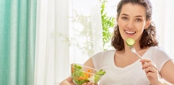 怀孕期间|女人在怀孕期间,尽量多吃3种水果,或许对自己和胎儿有利健康