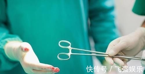 矿物质|2岁小男孩,食管漏了,两次大手术保命,奶奶悔哭:我太无知了