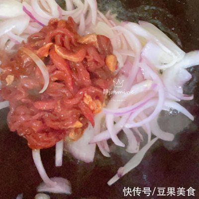 孜然牛肉口袋饼|#烤究美味 灵魂就酱#孜然牛肉口袋饼