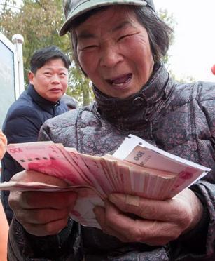 炒房客|没买房的恭喜了!三个好消息来了,未来房价会有变动