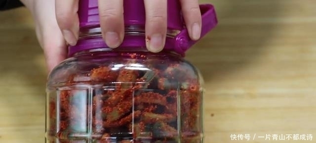 萝卜学会这样腌制,太好吃了,不晒不泡,3天就能吃,超简单