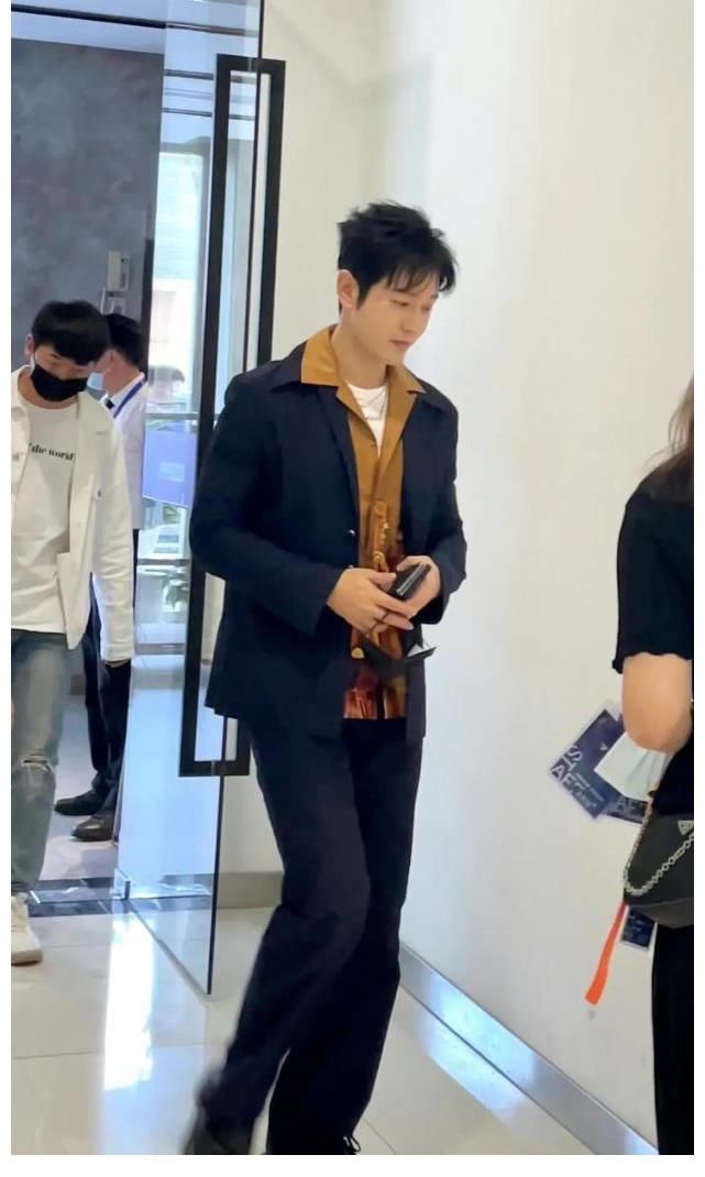 范丞丞|正在录制的6部综艺，大湾区哥哥们惹期待，张卫健舞台首秀来了