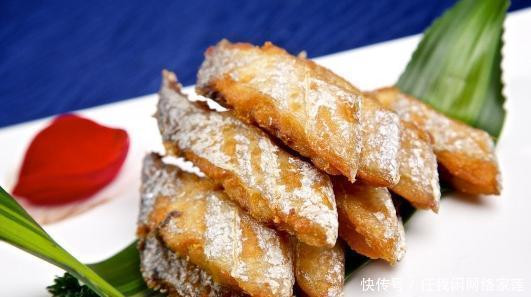 鲜嫩|煎带鱼,千万别再用淀粉大厨用它挂浆,外酥里嫩不粘锅,沒腥味