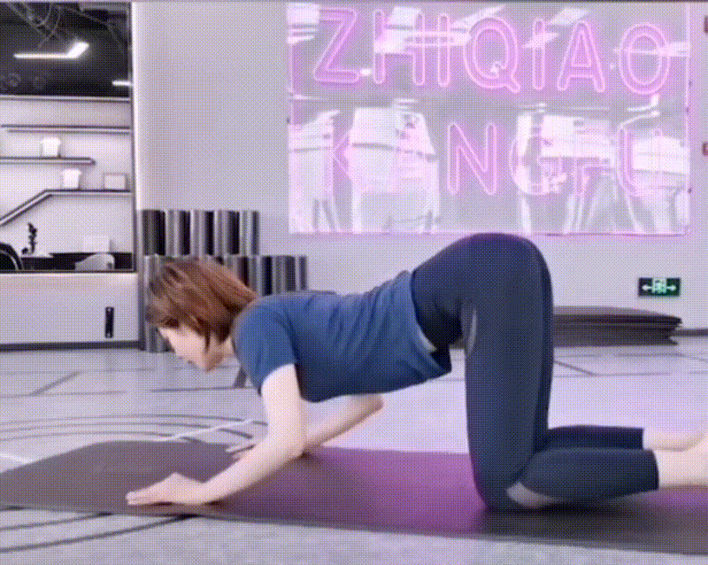 婴儿式|想不知不觉的瘦下来？瑜伽可以满足你的需求，以静制动完美蜕变