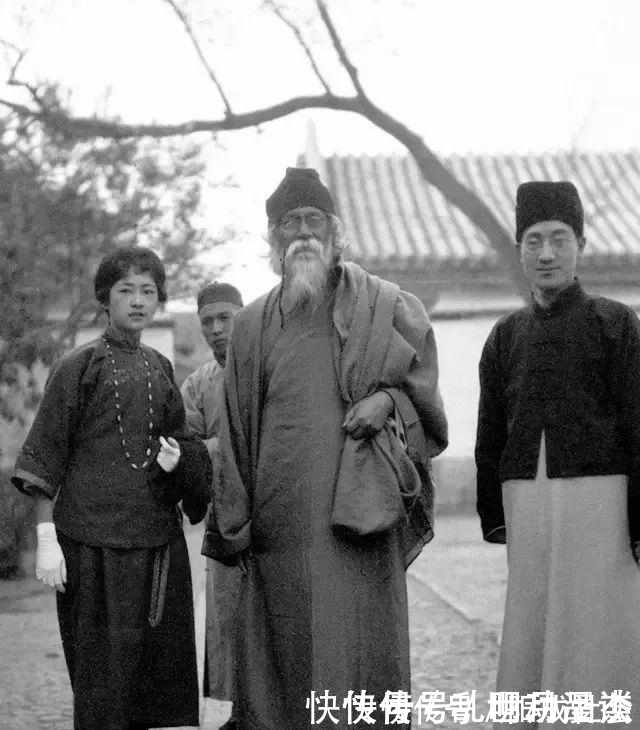 老照片|老照片:图1扮演林黛玉的梅兰芳,图6恋爱时期的林徽因和梁思成