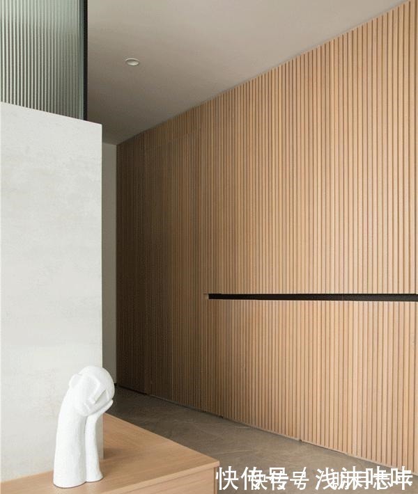 开放格|一家四口110㎡,入户花园改成榻榻米,全屋打满收纳柜,很实用!