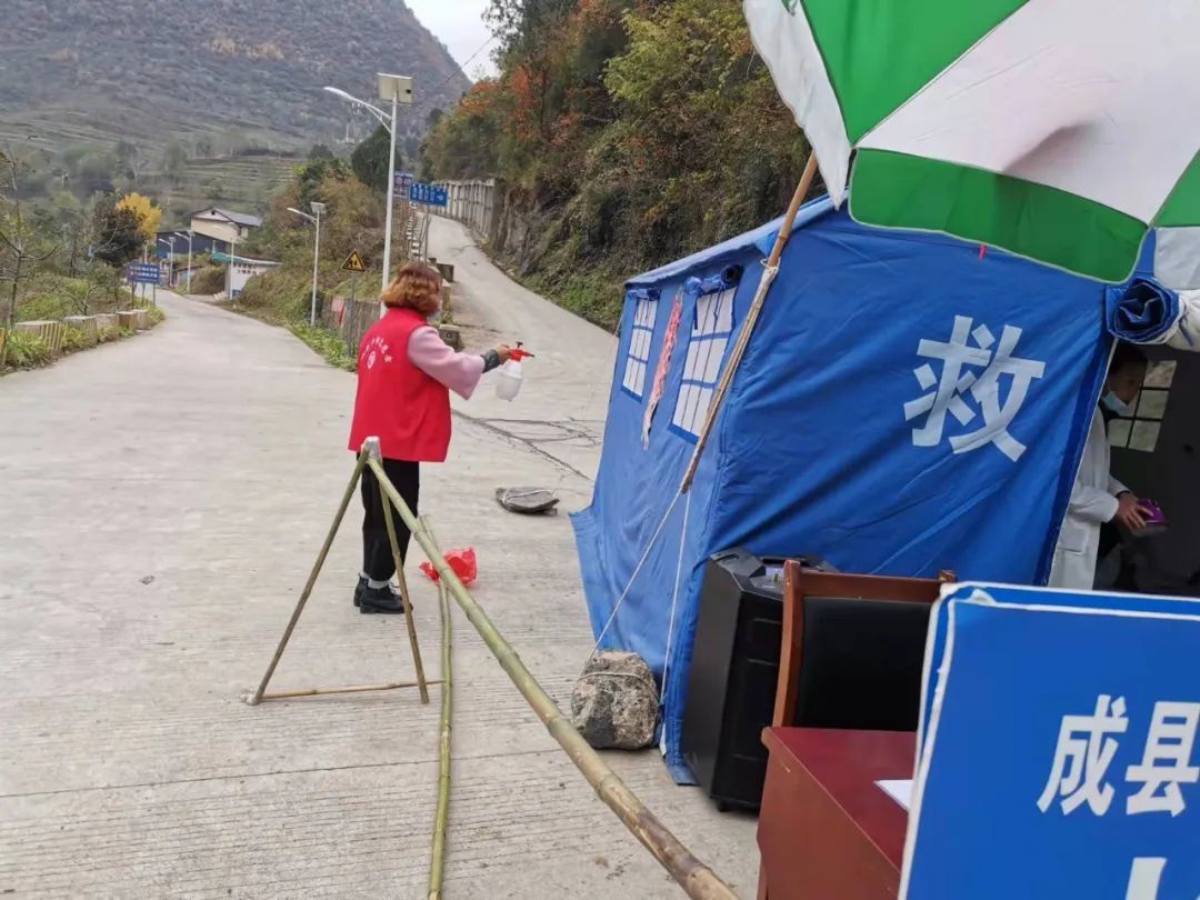 | 宋坪乡：同心共筑防疫墙 巾帼英姿显担当|抗疫“她力量” | 宋坪乡