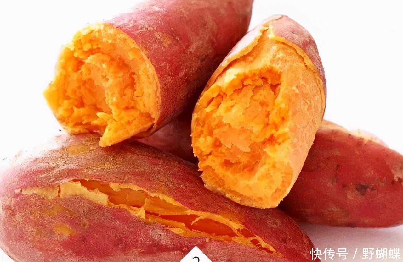 维生素母亲一巴掌,小儿子口吐白沫,专家提醒:孩子有4处不能打