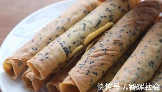 用3个鸡蛋做的小零食，香甜酥脆，平底锅就搞定，比买的还香