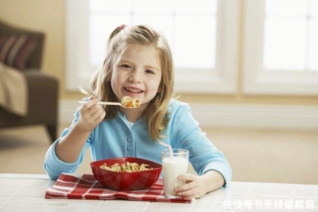 长期|这3个特征暗示孩子进入“猛长期”，错过少长10公分家长注意了