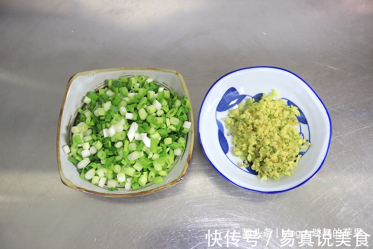家有干笋干货别发愁，苹果姐蒸大包子这招真赞，浓香暄软口感好