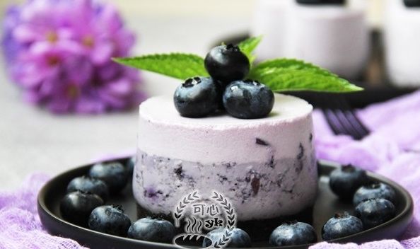 蓝莓|这水果比较贵，常给孩子吃，明眼又健脑益智，不懂吃太可惜了！